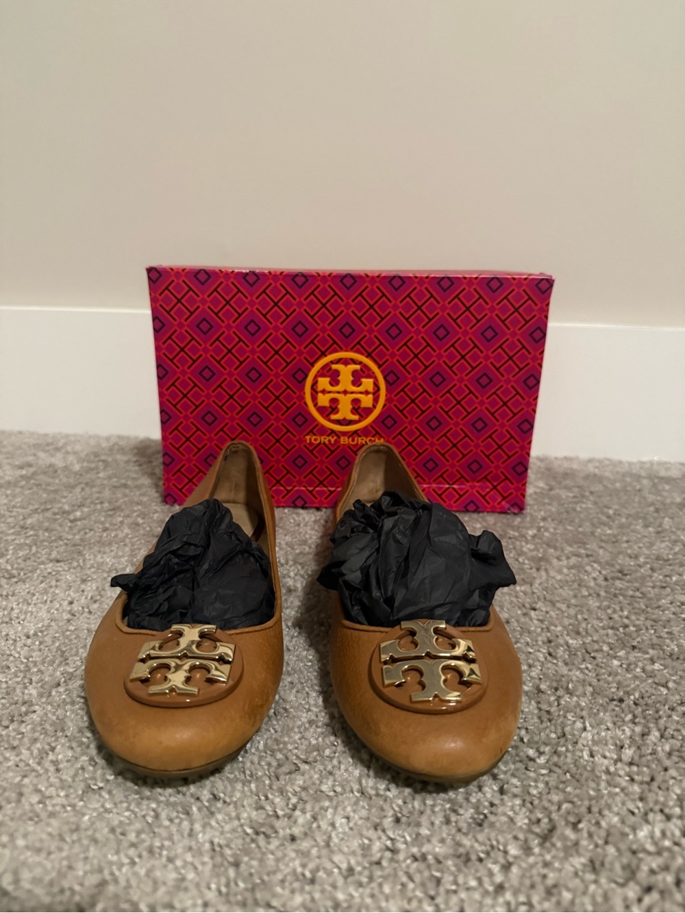 Tory Burch Reva Brown Leather Gold Logo Ballet Flats Size 8